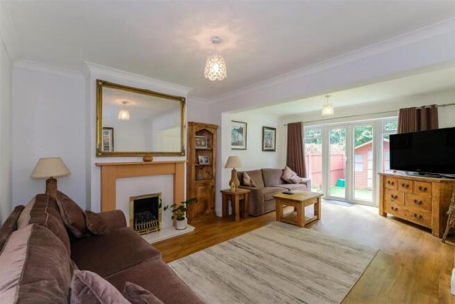 , Rosslyn Avenue-10.jpg