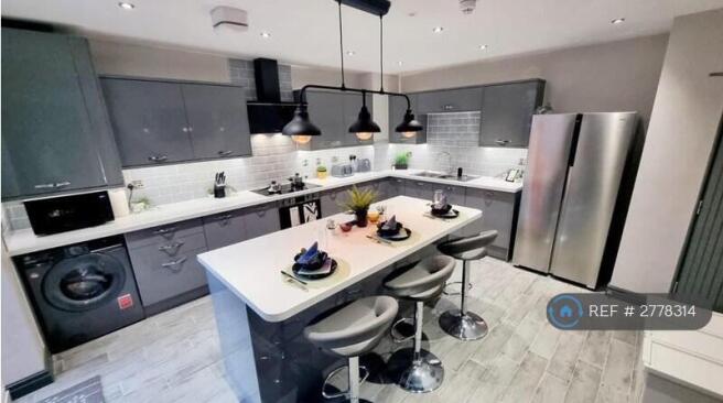 Shared Kitchen2