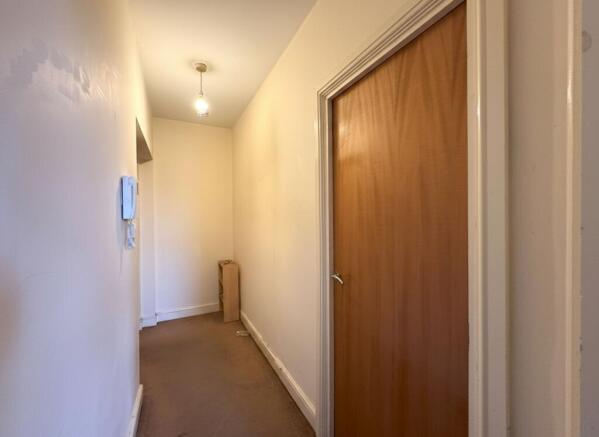 2 bed Apartment for sale Image 5