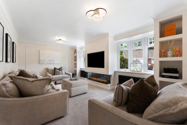 33 ST ANDREWS CLOSE-1.jpg