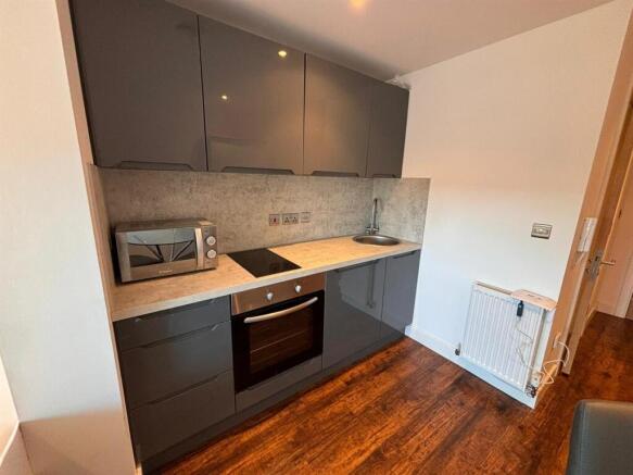 WhatsApp Image 2024-09-16 at 14.26.21 (1).jpeg