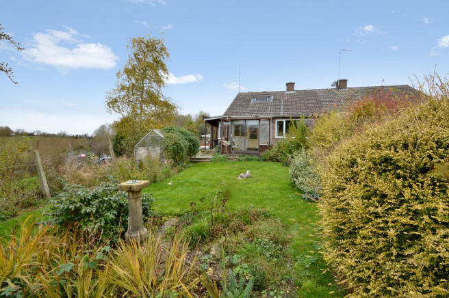 REAR  GARDEN