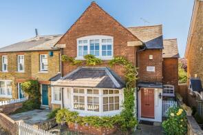 18, Green Street, Sunbury-on-thames TW16 6RN