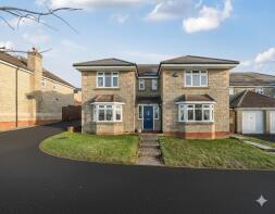 15, Portal Close, Chippenham SN15 1QJ