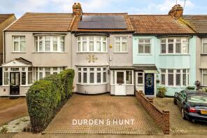 97, Grenfell Avenue, Hornchurch RM12 4DS