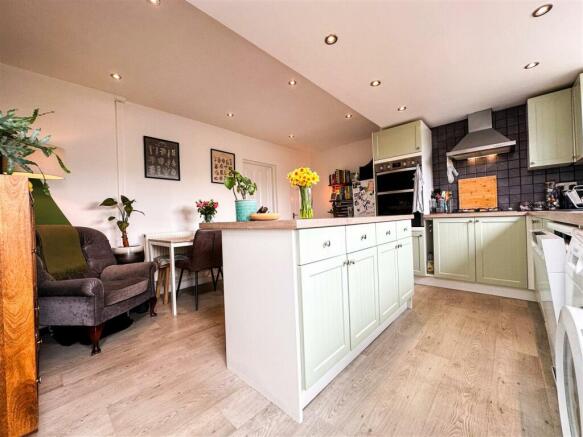 BREAKFAST KITCHEN DINING ROOM