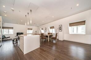 Apartment 711, 335 Marconi House, Strand, London WC2R 1HA