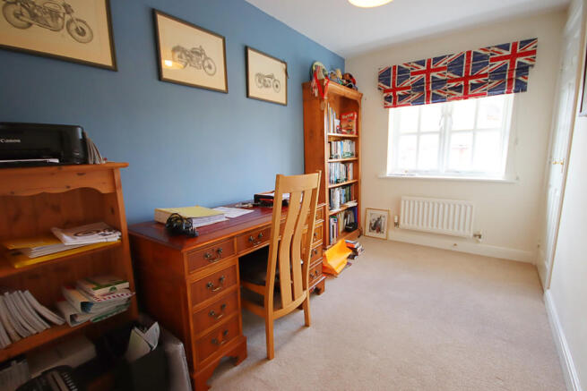 Photo 10