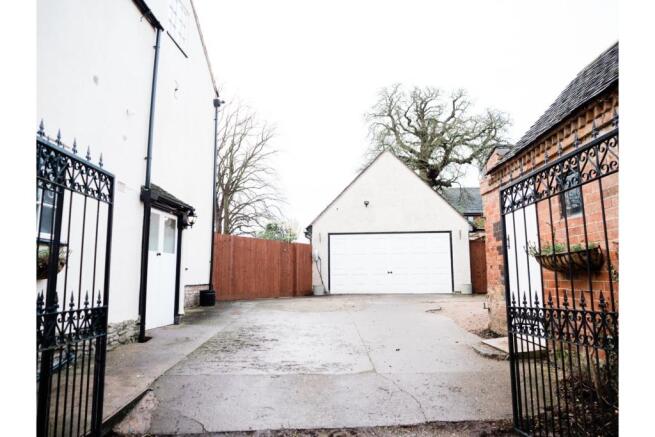 Gated Driveway