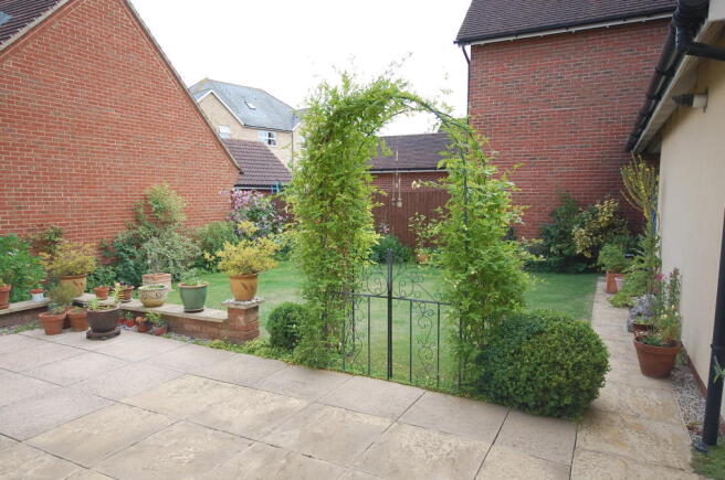 Photo 11