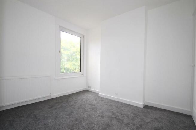 bedroom2.JPG
