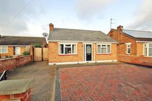 7, Garnith Close, Bedford MK42 8DX