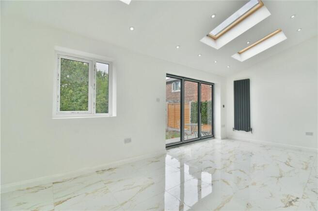Avon Road, Burnage, M19 photo 4