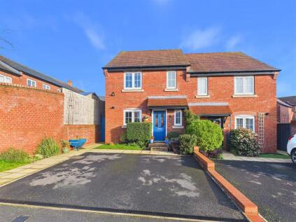 Daffodil Drive, Streethay, Lichfield