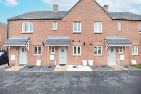 Holdenby Lane, Earls Barton, NN6
