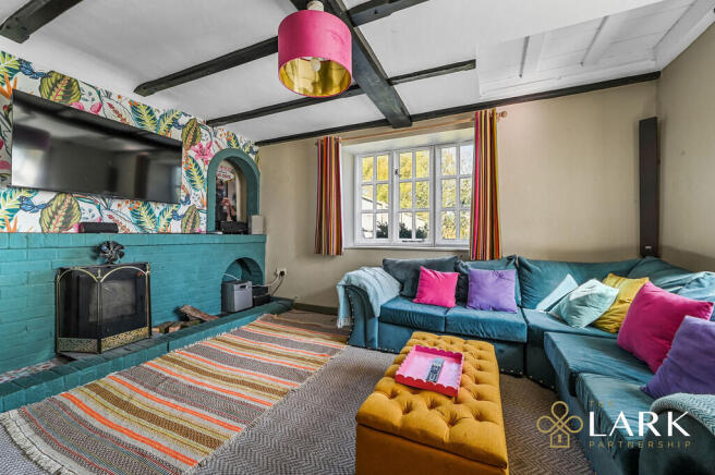 HT-LARK-13MainRoa...