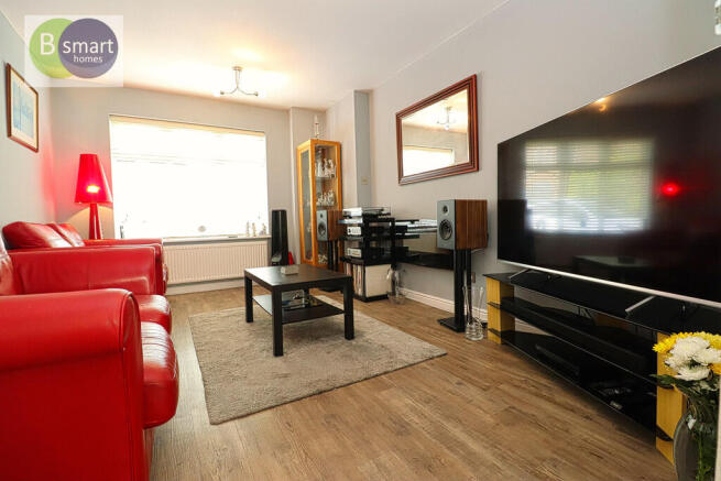 4 bed Detached for sale Image 6