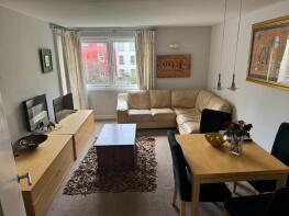 Flat 7, 7, Chessel's Court, Old Town, Edinburgh EH8 8AD