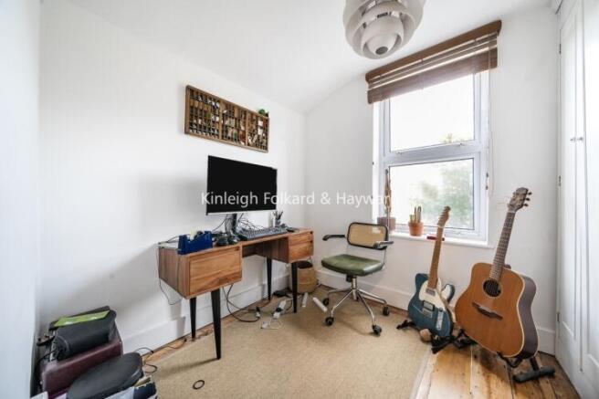 8e80dd09-475f-4bb...