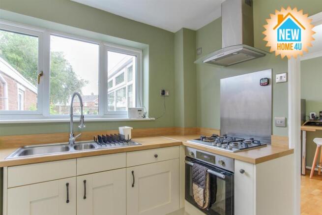 KITCHEN: