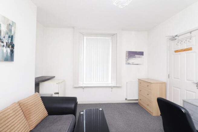5 bed Terraced for sale Image 10