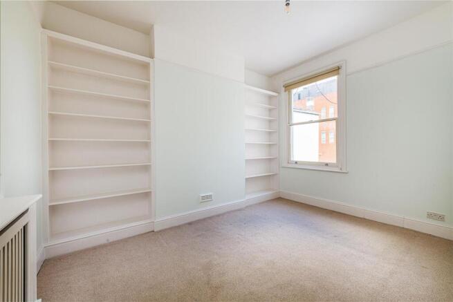 14 Montseratt Rd Bed 1.jpg