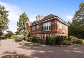 1, Forest Lodge, Old Forest Road, Wokingham RG41 1HX
