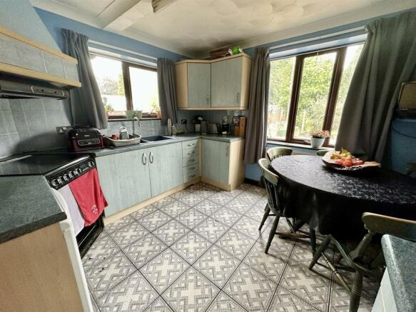 kitchen.JPEG