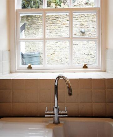 Sash window