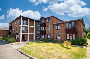 Flat 37, 80 Victor Court, Thornhill Park Road, Southampton SO18 5TW