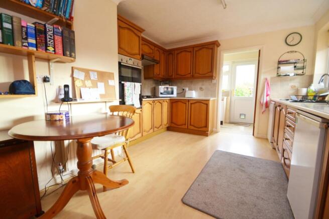 Kitchen/Breakfast Ro