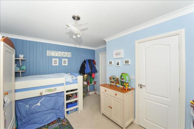 Photo 10