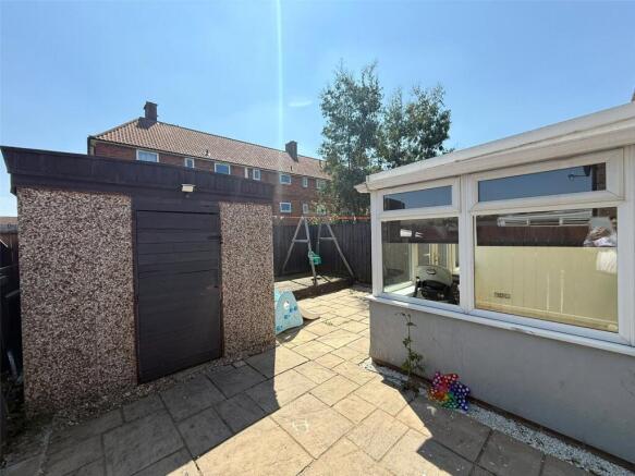 2 bed Semi-Detached for sale Image 12