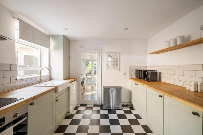 Monega Road, E7