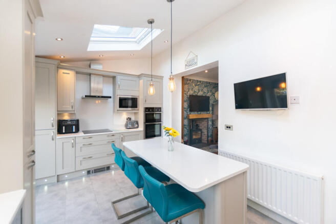 Kitchen 4