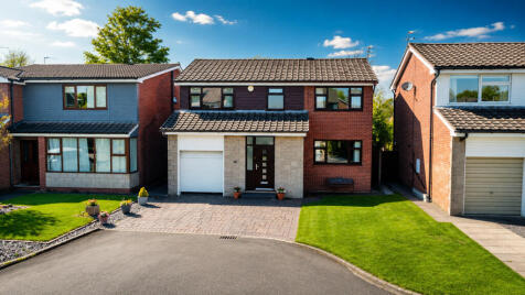 Newstead Close, Poynton, SK12