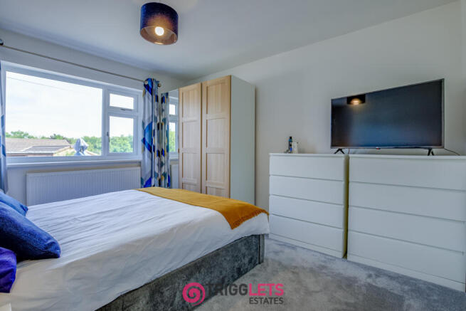 2 bed Bungalow for sale Image 11
