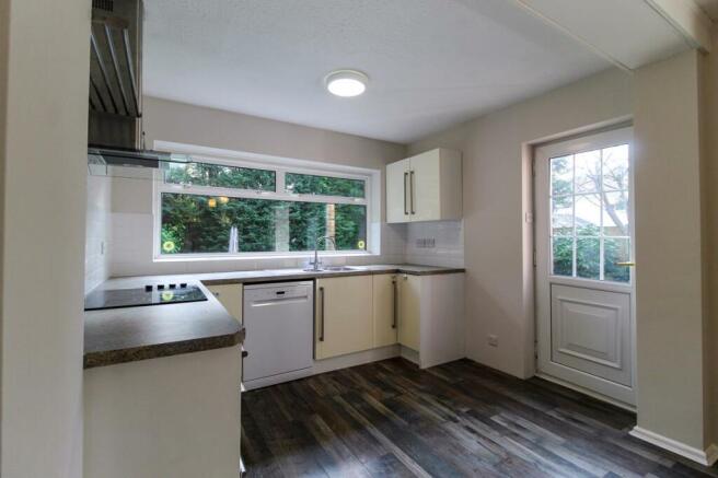 Kitchen (3)