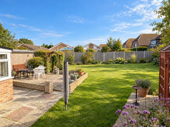 For Sale by Aspire Residential | Hurley Road