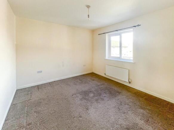 2 bed Apartment for sale Image 8