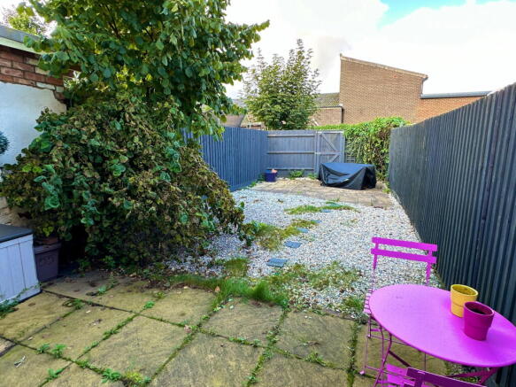 Photo 13