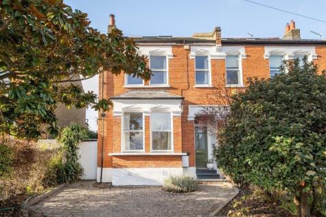 Radcliffe Road, London, N21