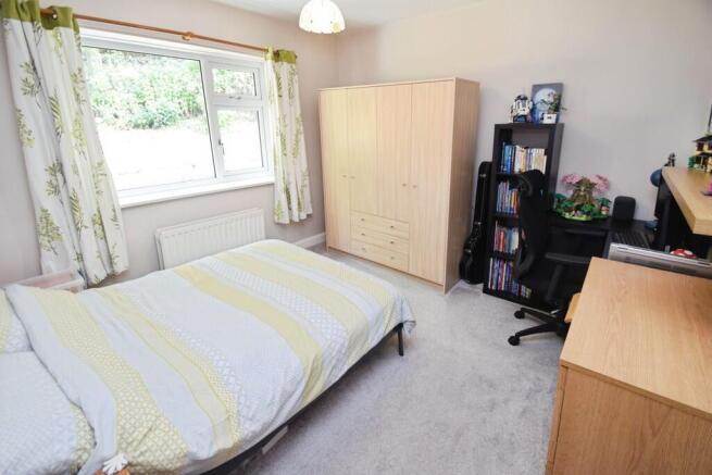 2 bed Detached Bungalow for sale Image 7