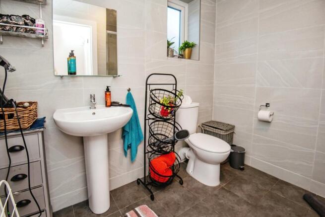 3 bed Detached Bungalow for sale Image 8