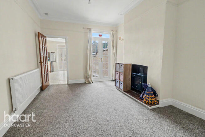 3 bed Terraced for sale Image 5
