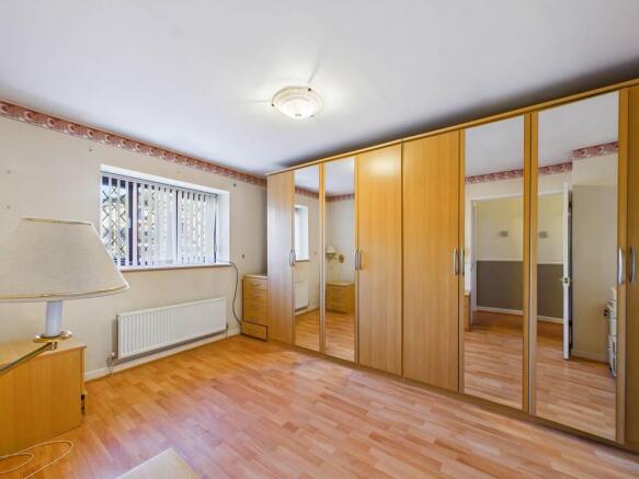 2 bed Detached Bungalow for sale Image 9