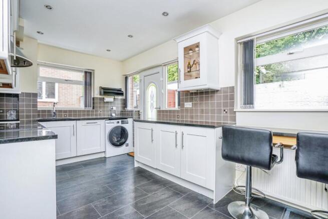Wheelwright Close, Leeds, LS12 photo 4