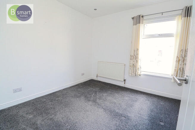 2 bed Terraced for sale Image 7