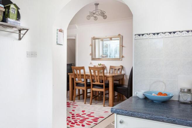4 bed Detached for sale Image 6