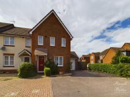 38, Waine Close, Buckingham MK18 1FG